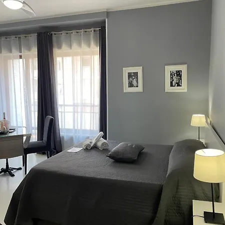 Gardenia Luxury Nocleg ze śniadaniem 3*