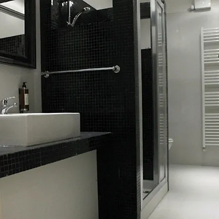 Gardenia Luxury לינה וארוחת בוקר פסקרה