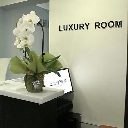 Gardenia Luxury לינה וארוחת בוקר